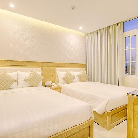Sea Castle Hotel Da Nang Exterior foto